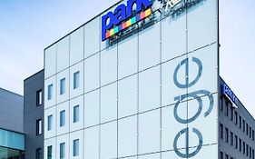 نزل بارك باي راديسون مطار لييج